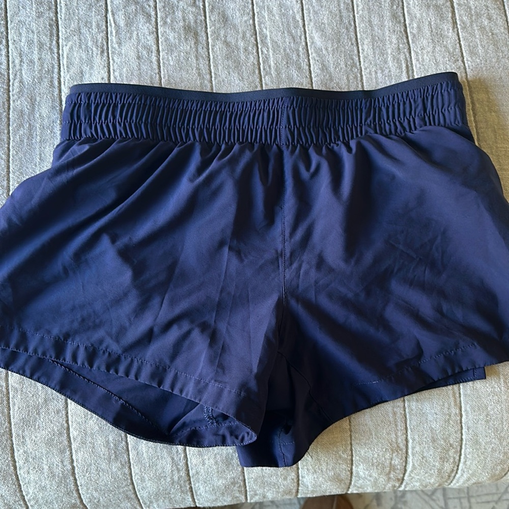 Running shorts